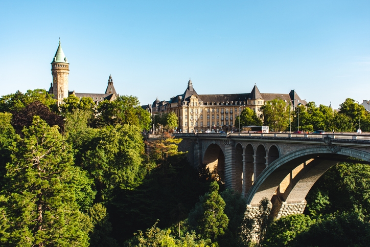 What are the key tax dates in Luxembourg?